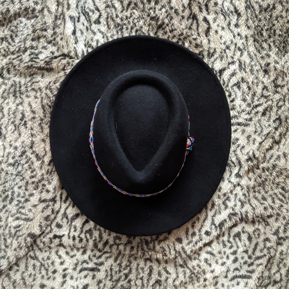Hat - Picture 6 of 10